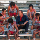 Kevin Costner (centro), en la película McFarland.-EL PERIÓDICO