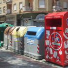 Los nuevos contenedores están distribuidos en diferentes puntos de la ciudad.-E. M.