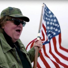 Michael Moore en una imagen de su documental.-