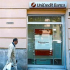 Oficina de Unicredito en Roma.-