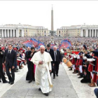 El Papa Francisco liderando una audiencia para participantes de la Conferencia Nacional Italiana del Misionero.-Foto:  CLAUDIO PERI / EFE
