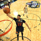 Anthony Davis, en plena actuación.-BOB DONNAN