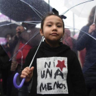 Imagen de la marcha de protesta en Buenos Aires bajo el eslogan "Ni una menos".-AFP / EITAN ABRAMOVICH