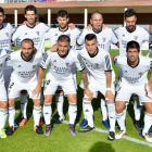 Primera alineación del CD Mirandés, que ayer vistió completamente de blanco, en competición oficial.-INSIGA SD LEIOA