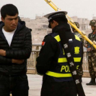 Un control policial en la región de Xinjiang.-EL PERIÓDICO