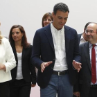 Susana Díaz, Pedro Sánchez y Miquel Iceta, en septiembre del 2015.-DAVID CASTRO