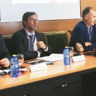 El director general de Turismo, Javier Ramírez (segundo por la izquierda), acudió ayer a la presentación del Seminario de Observatorios de Turismo de la UBU.-D. S. M.