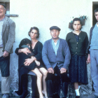 Paco Rabal, Terele Pávez y Alfredo Landa son algunos de los protagonistas de 'Los santos inocentes' de Mario Camus. ECB