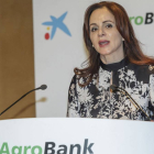 Silvia Clemente, ayer en Burgos durante la clausura de las Jornadas Agrobank Horizonte 2020.-SANTI OTERO