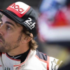 Fernando Alonso (Toyota),durante un descanso de los últimos ensayos de las 1.000 Millas de Sebring (EEUU).-¡EFE / JAMES MOY