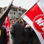 Participantes en un acto del partido neonazi NPD en Erfurt (Alemania).-/ AP / SEBASTIAN KAHNERT