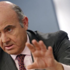 Luis de Guindos, en rueda de prensa, el pasado 20 de enero.-JUAN MANUEL PRATS