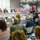 El delegado territorial de la Junta de Castilla y León, Roberto Saiz, participó en la reunión con las asociaciones de personas con discapacidad.-ISRAEL L. MURILLO