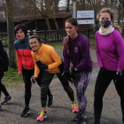 Un grupo de deportistas se prepara para participar en la San Silvestre virtual. FOTO CEDIDA POR LA ORGANIZACIÓN