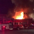 Imagen del incendio en Oakland.-EFE / OAKLANDFIRELIVE