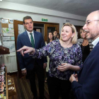 La consejera de Familia, Isabel Blanco y el titular de la Presidencia, Ángel Ibáñez visitaron la Comunidad Terapéutica Fundación Candeal Proyecto Hombre.-ICAL