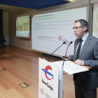 El gerente comercial de Ibercaja Agro, Julián León, abrió la jornada sobre el presente y futuro de la PAC.-RAÚL G. OCHOA
