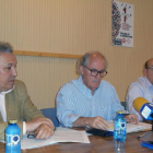 Los portavoces de la plataforma, Enrique Ansótegui, Ángel Prieto y Andrés García.-L. V.
