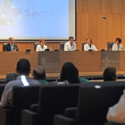 Imagen del acto académico de fin de curso celebrado ayer en el hospital.-ISRAEL L. MURILLO