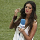 Sara Carbonero, durante un partido de la selección española.-Foto: REUTERS / CHARLES PLATIAU