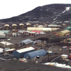 Vista general de la Base McMurdo de la Antártida.-TOM SZLUKOVENYI (REUTERS)