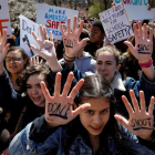 Estudiantes protestan contra las armas en Washington-REUTERS / BRENDAN MCDERMID