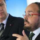 El coordinador general del PP, Xavier García Albiol, y el portavoz de los populares en el Parlament, Alejandro Fernández.-ACN