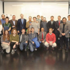 Foto de familia de los participantes con los responsables de la UBU, el Ayuntamiento, el CEEI y el Banco Santander.-ISRAEL L. MURILLO