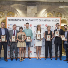 Foto oficial de los galardonados por laFederación de Castilla y León, ayer.-SANTI OTERO