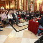 Esquivias, Pérez-Canales, Eliseo González y Munguía se dirigieron a una estancia isabelina repleta de familiares, amigos y colegas de David Lorenzo.-Raúl Ochoa