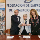 José Ignacio Jato, Elena Alonso y Loreto Pérez, ayer en la firma del convenio.-ECB