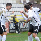 Carlos Ramos, Adrián y Andrés celebran el segundo gol del Burgos CF en la tarde de ayer.-ISRAEL L. MURILLO