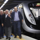 El presidente Temer y otras autoridades, en la inauguración del sábado del metro olímpico.-REUTERS / NACHO DOCE