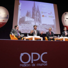 Un momento de la presentación de Burgos, ayer, en Cartagena.-ECB