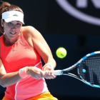 Garbiñe Muguruza, durante el partido contra Kontaveit, en la primera ronda del Abierto de Australia, este martes en Melbourne.-EFE / DAVID CROSLING