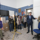 Javier Lacalle con Maribel Bringas durante su visita a la Unipec.-RAÚL G. OCHOA