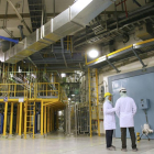 Interior de la central burgalesa en la que como explican desde el comité de empresa, «los trabajadores seguimos realizando cada día nuestra labor».-I. L.M.