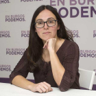 Laura Domínguez en la sede de Podemos Burgos.-ISRAEL L. MURILLO