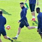 Cristiano Ronaldo, en el centro, durante el último entrenamiento de la Juventus en Turín.-ANSA