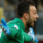 Brignoli celebra su milagroso gol ante el Milan.-REUTERS / CIRO DE LUCA
