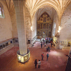 El interior de la iglesia combina piezas sacras con arte de distintos estilos.-G. G.