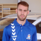 Aegir Steinarsson posca con la camiseta del San Pablo Inmobiliaria-Israel L. Murillo