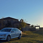 El Superb marca estilo por dentro y por fuera. Elegante, grande, equipado. Un premium que se codea de tú a tú con las marcas tradicionales del segmento.-HÉCTOR FUSTEL