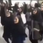 Gentleman, el baile tabú en las escuelas que revoluciona Irán.-EFE
