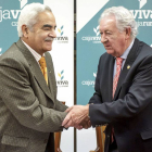 Tajadura y García Romera, durante la firma del acuerdo.-Santi Otero