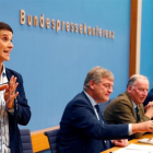 La copresidenta de Alternativa para Alemania (AfD), Frauke Petry, abandona el partido-REUTERS / FABRIZIO BENSCH