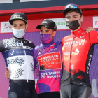 El podio final de la Vuelta a Burgos con Mikel Landa como campeón, Fabio Aru en segundo lugar y tercero para Mark Padun. SANTI OTERO