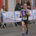 Etxeberria, en pleno esfuerzo durante el Cross de El Crucero 2015.-SANTI OTERO