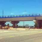 El viaducto de la autovía de ronda BU-11 sobre el Arlanzón, a la altura de la calle Timoteo Arnáiz. ECB