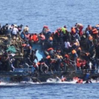 Operación de rescate de inmigrantes frente a la costa de Libia.-REUTERS